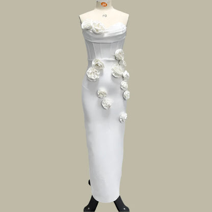 Robe bustier à épaules dénudées et à fleurs